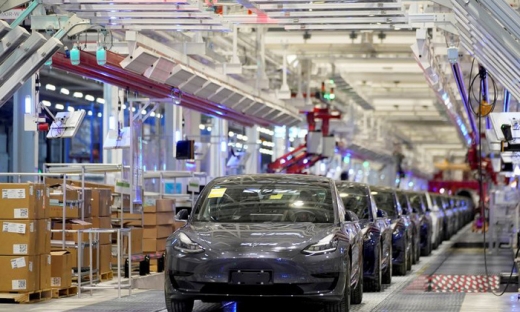 Tesla Model Y sản xuất tại Trung Quốc chính thức được ‘bật đèn xanh’