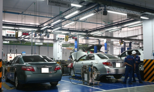 Dịch Covid-19: Toyota và Lexus tạm đóng cửa phòng trưng bày và xưởng dịch vụ tại Hà Nội