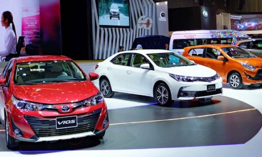Ảnh hưởng của Covid-19 và tháng Ngâu, doanh số xe Toyota Việt Nam tiếp tục đà sụt giảm
