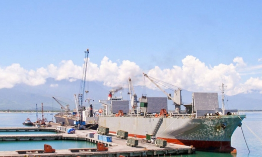 Đề xuất đầu tư cầu cảng container tại cảng Chân Mây - Lăng Cô