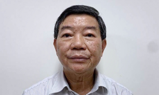 Bắt tay 'móc túi' bệnh nhân, cựu giám đốc bệnh viện Bạch Mai cùng đồng phạm sắp hầu toà