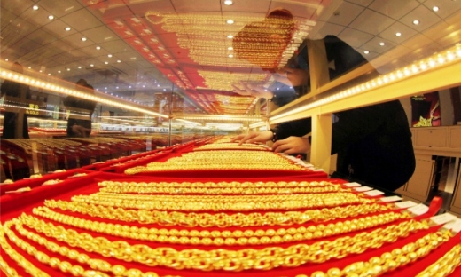 Chứng khoán và nhà đất không còn 'an toàn', người dân Trung Quốc đổ xô mua vàng