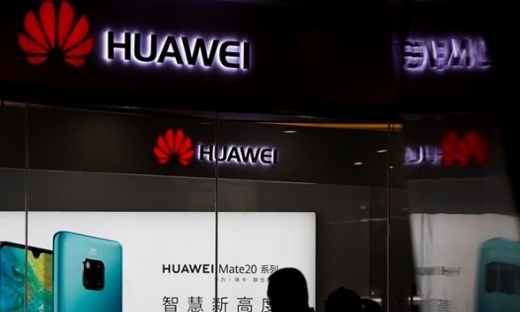 Nhân viên người Mỹ bị Huawei 'đuổi' về nước