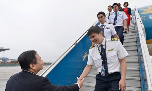 Bộ trưởng Nguyễn Văn Thể: 'Vietnam Airlines bị hãng hàng không mới lôi kéo nhân lực'
