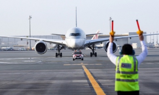 Hiệu ứng domino đằng sau cú trượt dài của các các hãng hàng không