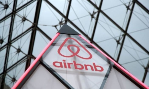 Airbnb: Cơ đồ 12 năm gây dựng gần như tiêu tan trong vài tuần
