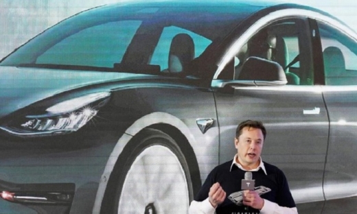 Elon Musk công bố tin tiêu cực, giá trị Tesla bốc hơi 50 tỷ USD