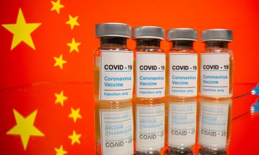 Vaccine do Trung Quốc sản xuất trở thành tấm vé để vào đại lục
