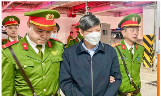 Cựu Bộ trưởng Y tế Nguyễn Thanh Long bị đề nghị 19 - 20 năm tù