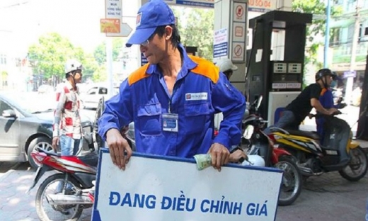 Tăng giá xăng dầu lần thứ 2 trong tháng 5, mỗi lít xăng tăng hơn 500 đồng