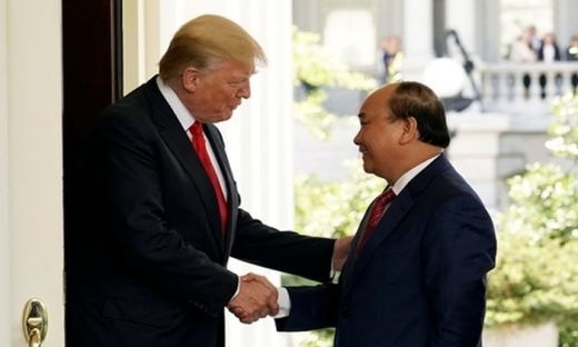 Thủ tướng Nguyễn Xuân Phúc và Tổng thống Donald Trump trao đổi gì bên lề G20?