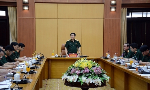 Bộ trưởng Bộ Quốc phòng Ngô Xuân Lịch làm việc với Bộ Tổng Tham mưu về tái cơ cấu các doanh nghiệp quân đội