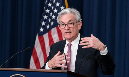 Vừa tạm dừng tăng lãi suất, Fed lập tức cảnh báo về 2 lần hành động mạnh tay sắp tới