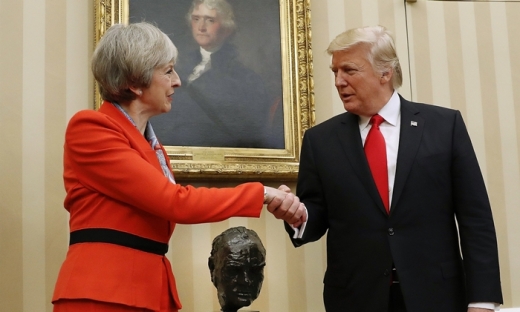 Chuyến thăm của Tổng thống Trump 'đẩy' Thủ tướng Anh vào thế bí