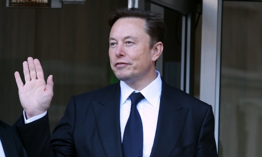 Giá trị tài sản ròng đạt 187,1 tỷ USD, Elon Musk giành lại vị trí giàu nhất thế giới