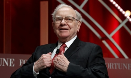 Tỷ phú Warren Buffett vừa ‘đút túi’ gần 800 triệu USD nhờ đặt cược vào IBM