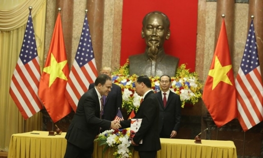 Việt – Mỹ lần đầu tiên ký kết hợp tác lĩnh vực ô tô, giá trị lên đến 1,8 tỷ USD