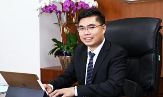 Chủ tịch DRH Holdings Phan Tấn Đạt mua thêm 1 triệu cổ phiếu KSB