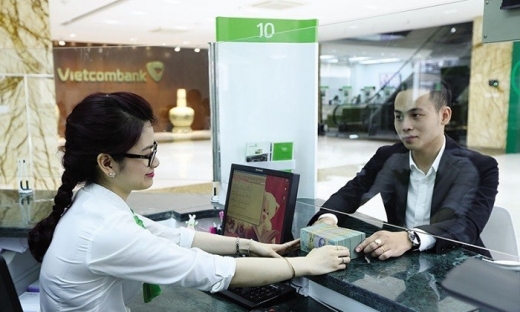 Triển vọng lợi nhuận Vietcombank và 'của để dành' ở mảng tín dụng