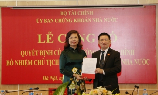 Bà Vũ Thị Chân Phương làm Chủ tịch Ủy ban Chứng khoán Nhà nước