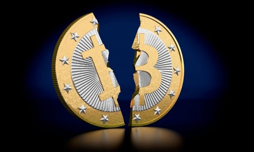 Chuyên gia: Bitcoin có thể tuột dốc còn 5.000 USD, cũng có thể 'chẳng đáng một xu'