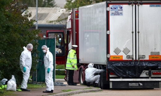 39 người chết trong container: Cảnh sát Anh sắp đệ trình hồ sơ nạn nhân lên Ủy ban nhận dạng