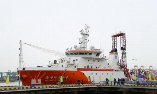 Việt Nam trao công hàm phản đối tàu Trung Quốc, kiên trì bảo vệ chủ quyền trên Biển Đông