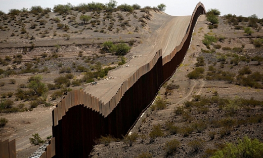 Lầu Năm Góc cấp 3,6 tỷ USD xây tường biên giới