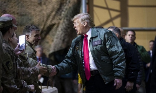 Iraq buộc Mỹ rút quân, ông Trump yêu cầu trả hàng tỷ USD xây căn cứ quân sự