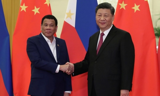 Philippines dỡ lệnh cấm thăm dò dầu khí ở Biển Đông, ‘mở đường’ cho Trung Quốc?