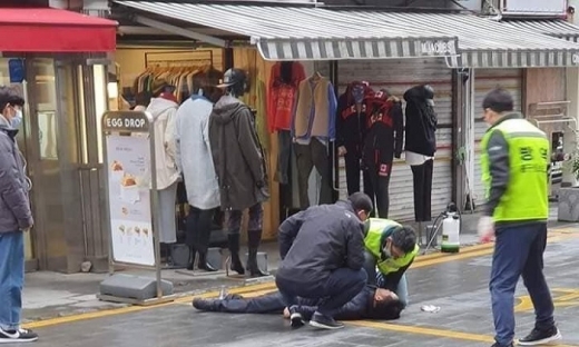 Chùm ảnh 'tâm dịch' Daegu: Đường phố vắng tanh, không khí bất an bao trùm