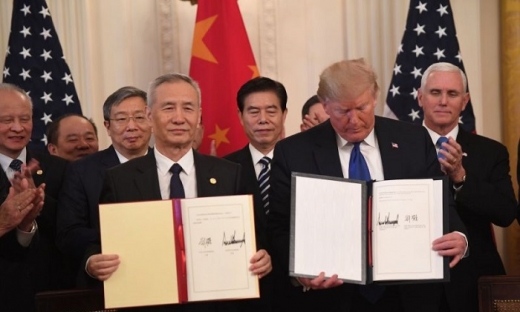 Ông Trump dọa chấm dứt thỏa thuận thương mại nếu Trung Quốc không mua đủ 200 tỷ USD hàng Mỹ