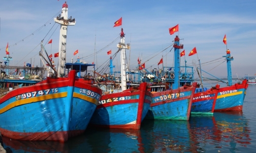 Trung Quốc đơn phương cấm đánh bắt cá ở Biển Đông, Việt Nam nói gì?