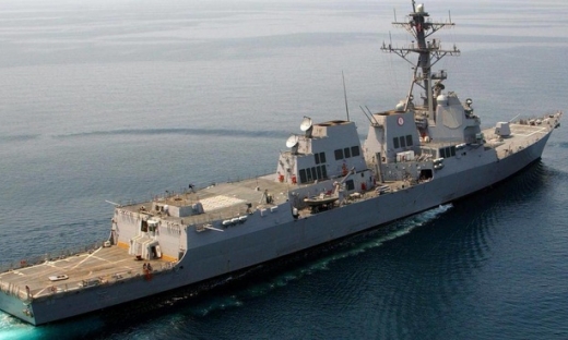 Vừa phóng tên lửa đạn đạo, Trung Quốc dọa ‘tai nạn quân sự’ với tàu Mỹ ở Biển Đông