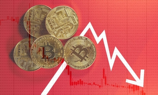 Bitcoin bất ngờ sụt giá 7%, thị trường tiền điện tử lao dốc