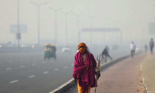 Cận cảnh khói bụi ô nhiễm 'nuốt chửng' thủ đô New Delhi của Ấn Độ