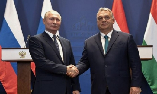 Ngày càng xích lại gần Nga, Hungary sẽ rời bỏ EU?