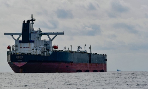 Nghi Thổ Nhĩ Kỳ lập ‘hạm đội ma’ để vận chuyển dầu Nga, Mỹ dọa trừng phạt