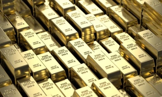 Tìm chốn an toàn trước nhiều rủi ro, người dân toàn cầu đổ tiền trữ vàng