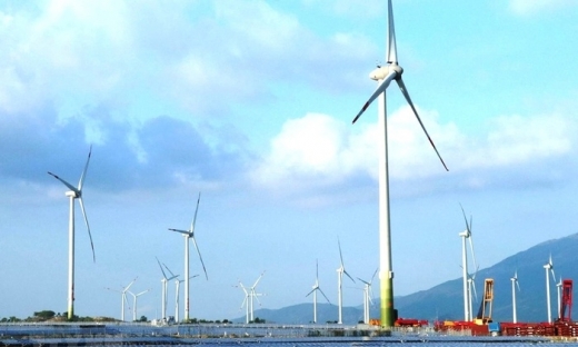 Doanh nghiệp Hà Lan muốn hợp tác đầu tư điện gió trên biển Quảng Bình