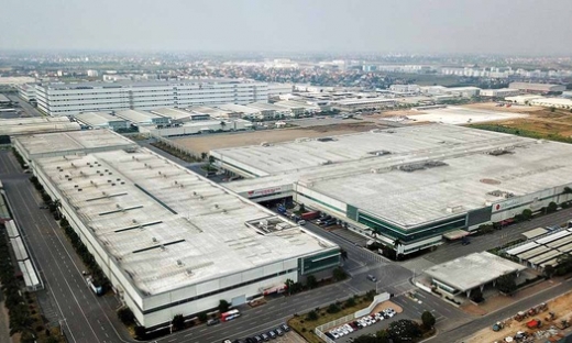 Apple chuyển 11 nhà máy sản xuất lớn vào Việt Nam