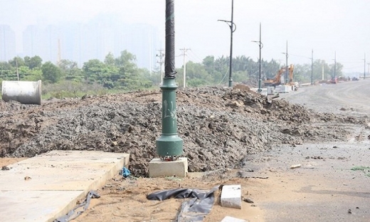 Đại Quang Minh ‘kêu cứu’ vì bị đổ chất thải lên dự án 4 tuyến đường Thủ Thiêm