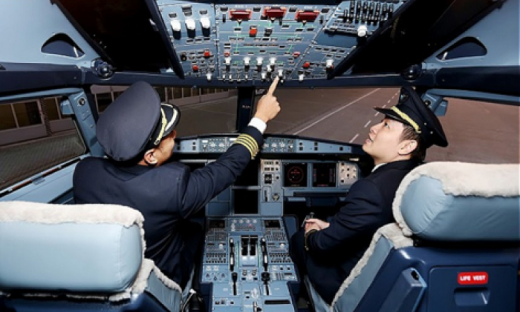 ‘Tấn công’ thị trường hàng không: Vingroup bắt tay Tập đoàn CAE lập trường đào tạo phi công