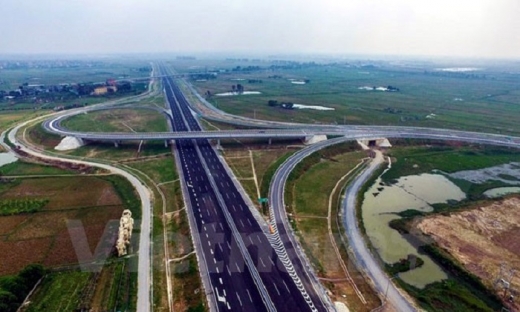 Giải ngân vốn đầu tư công: Cao tốc Bắc – Nam tăng đột biến, sân bay Long Thành ‘lết’ như rùa