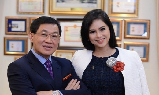 Vợ ông Johnathan Hạnh Nguyễn muốn mở trung tâm bán hàng hiệu giảm giá ở TP. HCM