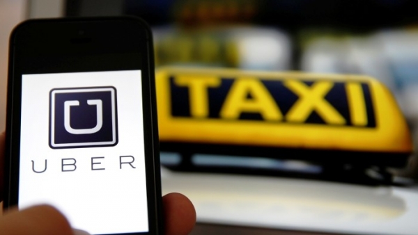 TS Lương Hoài Nam: ‘Grab, Uber không phải là công ty vận tải’