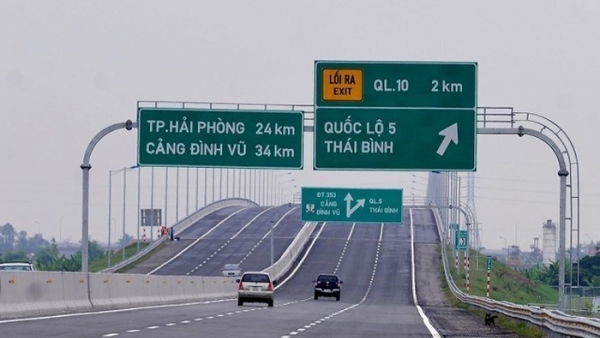 Từ mai (12/8), cao tốc Hà Nội - Hải Phòng chính thức giảm phí 30%