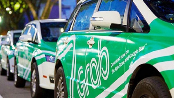 Bộ Giao thông vẫn đề xuất quản lý Grab, Fastgo như taxi