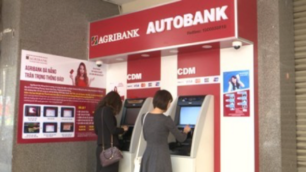 Agribank tích cực thúc đẩy tiến trình thanh toán không dùng tiền mặt tại Việt Nam