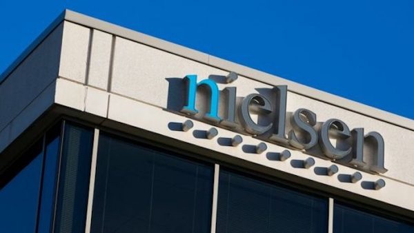 Nielsen Holdings bán chi nhánh bán lẻ cho Advent International